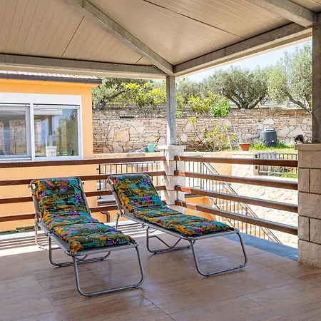 Holiday Silent Olive Garden Σπίτι διακοπών Vela Luka